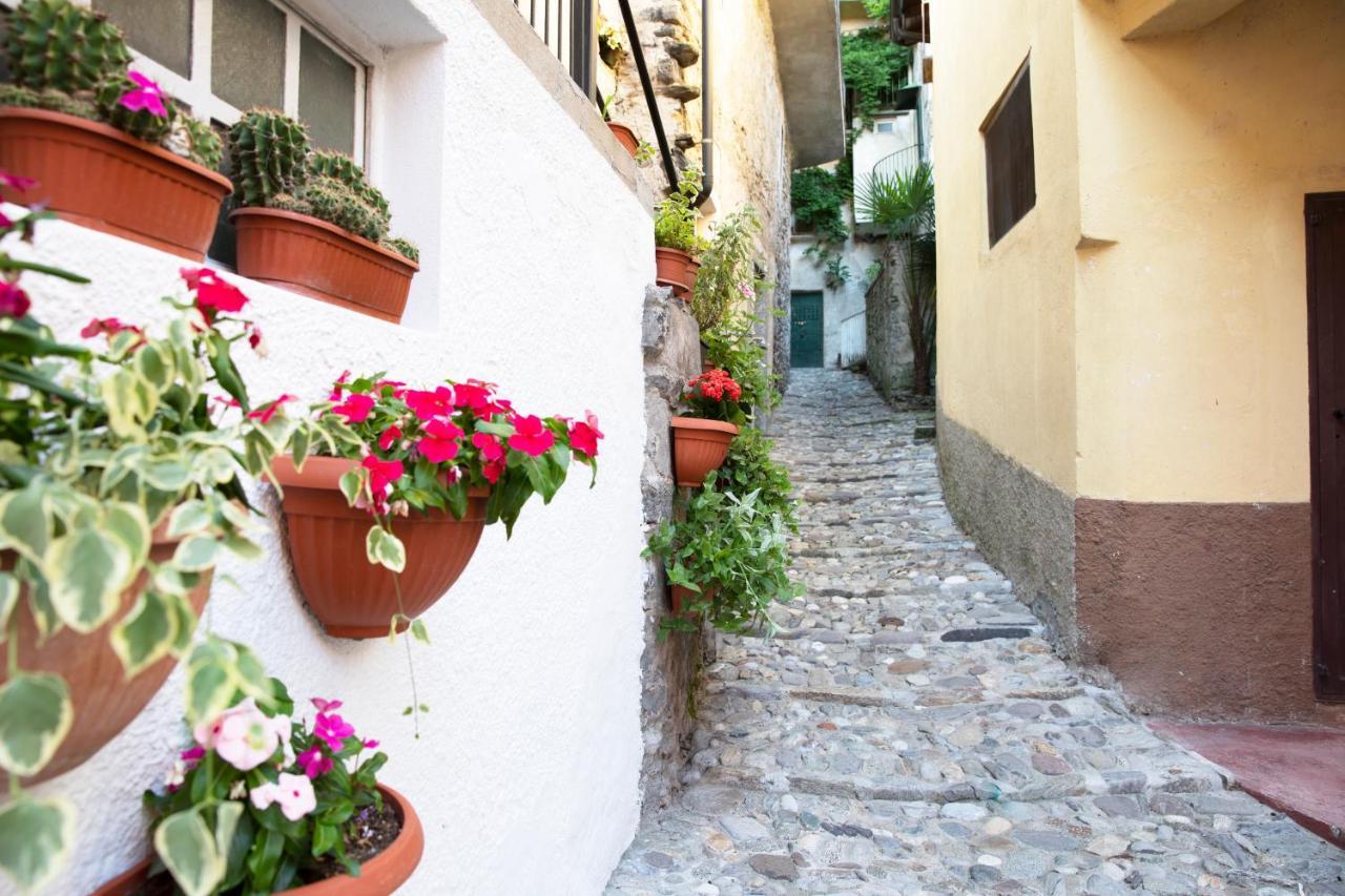 לואינו Charming Moment Di Villa Porta - Borgo Antico מראה חיצוני תמונה