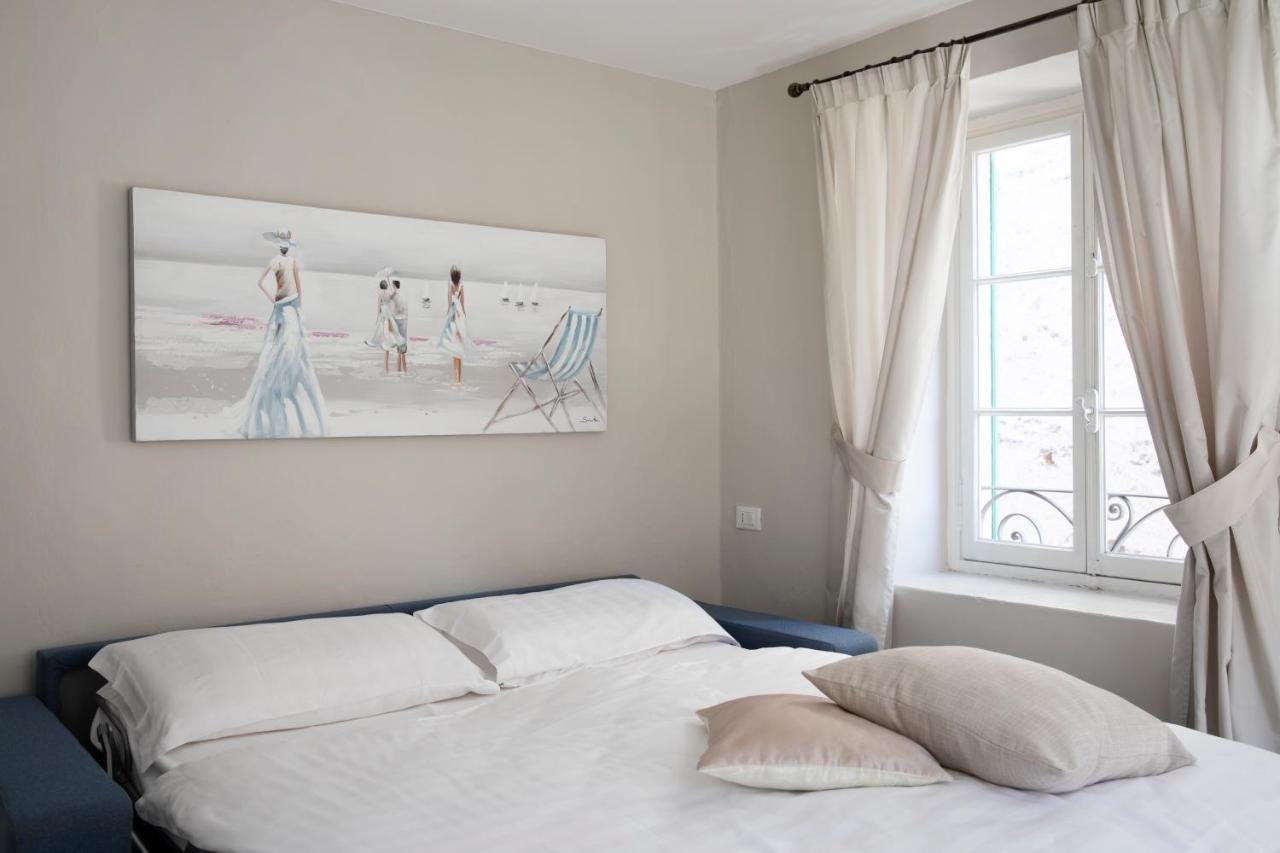לואינו Charming Moment Di Villa Porta - Borgo Antico מראה חיצוני תמונה